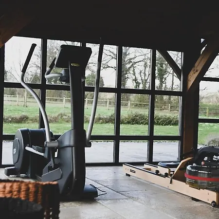 Prázdninový dům Magnifique Maison Au Coeur Du Perche Avec Piscine Chauffee, Sauna Et Hammam *