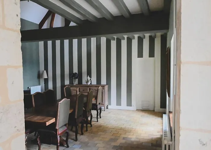 Hébergement de vacances Magnifique Maison Au Coeur Du Perche Avec Piscine Chauffée, Sauna Et Hammam