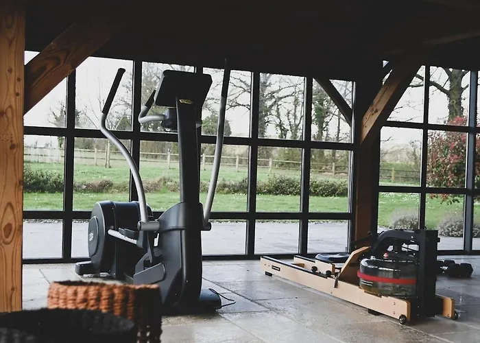 Hébergement de vacances Magnifique Maison Au Coeur Du Perche Avec Piscine Chauffée, Sauna Et Hammam *