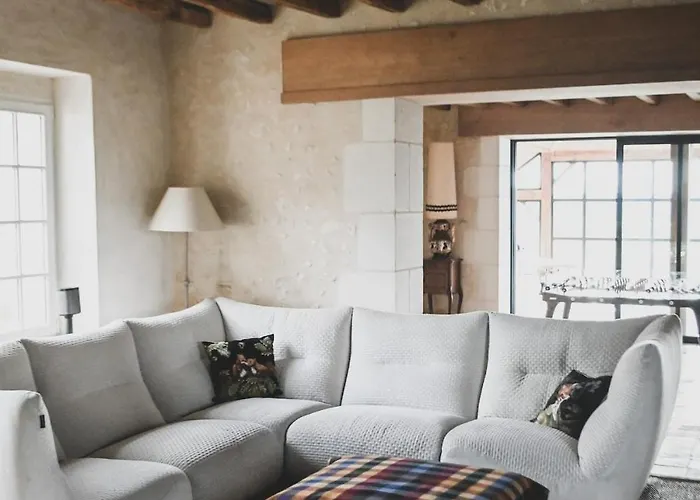 Magnifique Maison Au Coeur Du Perche Avec Piscine Chauffée, Sauna Et Hammam *