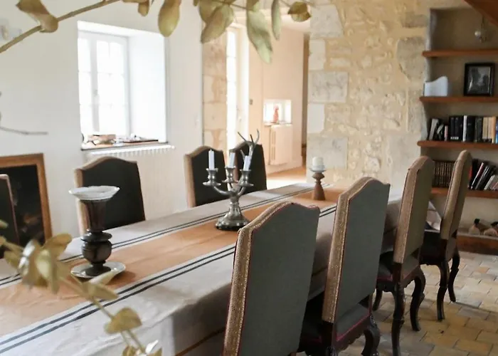 Magnifique Maison Au Coeur Du Perche Avec Piscine Chauffée, Sauna Et Hammam Hébergement de vacances *